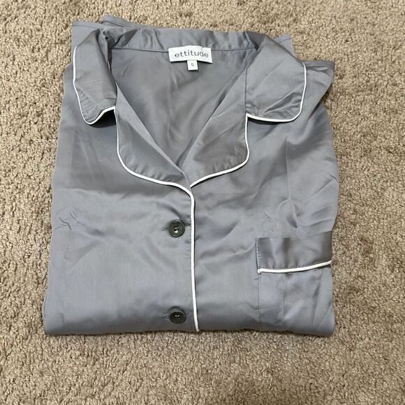 Ettitude Women's S short Sleeve Sateen Stripe Pajama Top Fog Gray Minimalist New - Picture 6 of 10